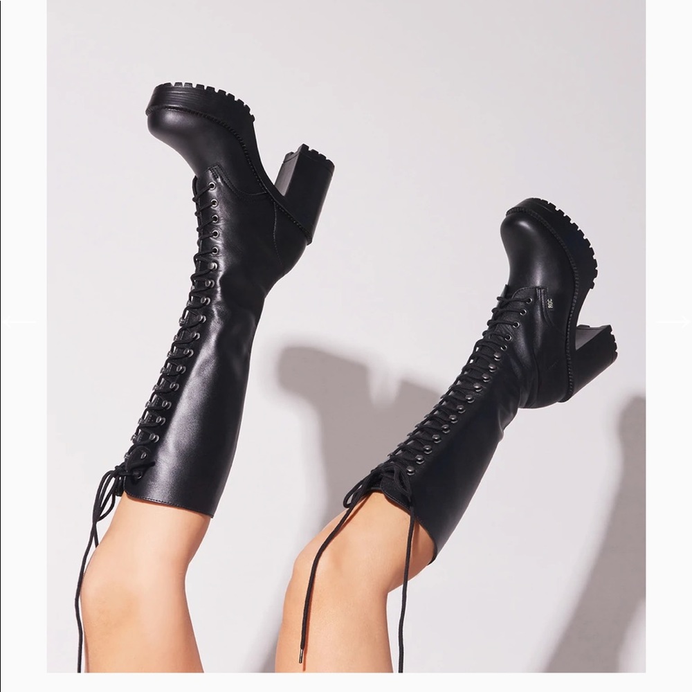 NWT Lash ROC BOOTS